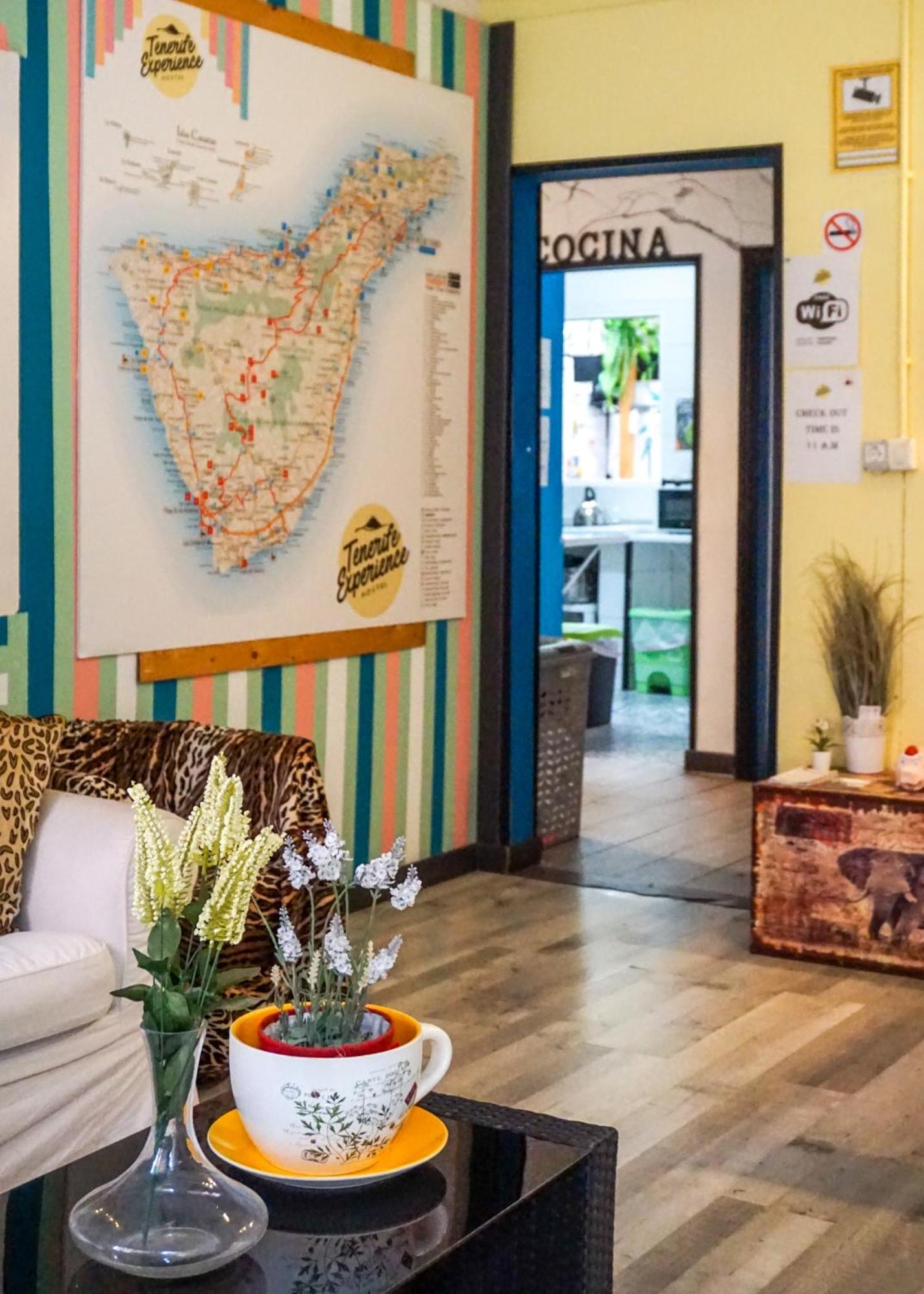 Tenerife Experience Hostel Санта Крус де Тенерифе Екстериор снимка